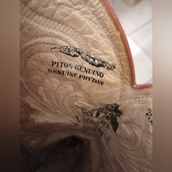 VILLANO BOOTS,COWBOY PYTHON GENUINE Size 6.5EE - Picture 12 of 15